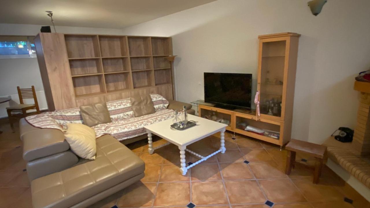 Seaside family apartment - Kalamata Farai Bagian luar foto